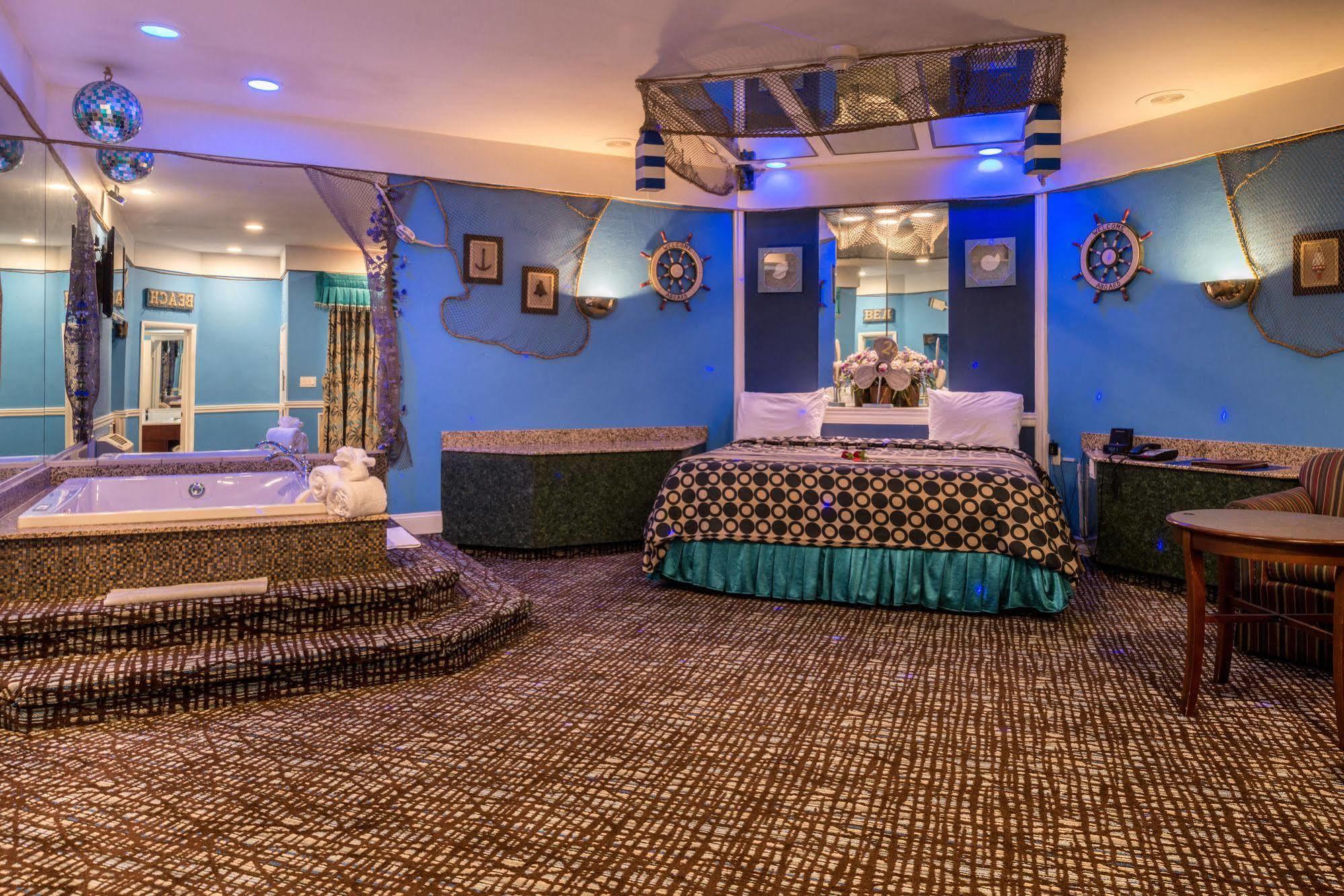 Inn Of The Dove Romantic Luxury & Business Suites Bensalem Extérieur photo